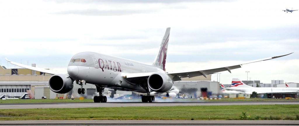 Gulfnyheter Qatar Airways Boeing Touches Down At London Heathrow On May 16